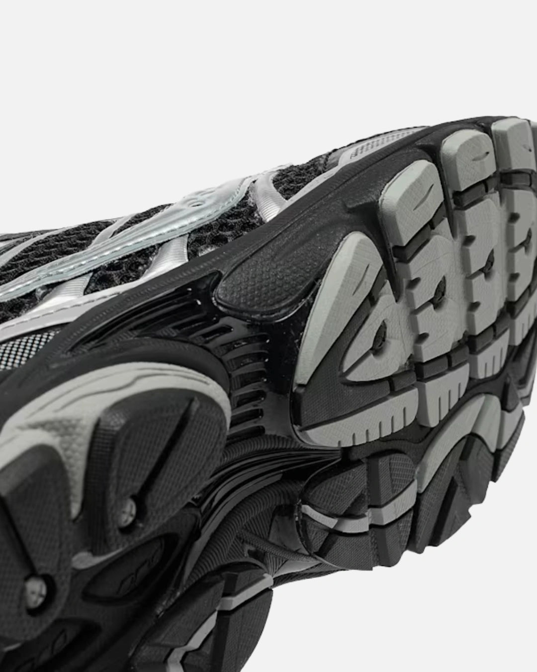 FootkornerSaucony Progrid Omni 9 - Schwarz/Weiß