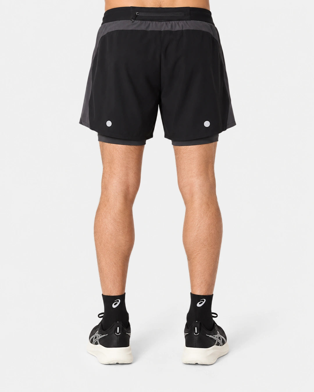 FootkornerShort Asics Road 2N1 5IN - Noir/Gris