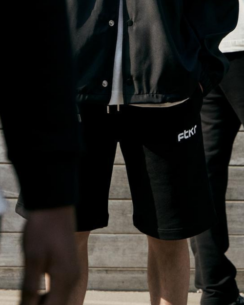 Corto FTKR Premium Legacy - Negro - Footkorner