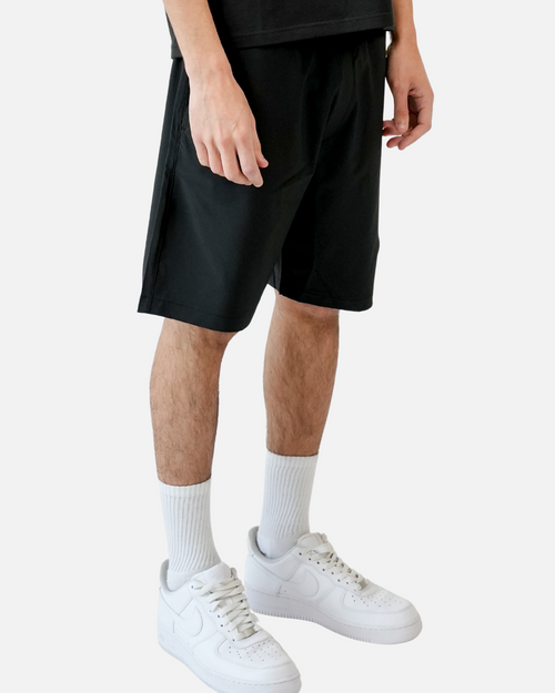 Kurze Helvetica Capri - Schwarz - Footkorner