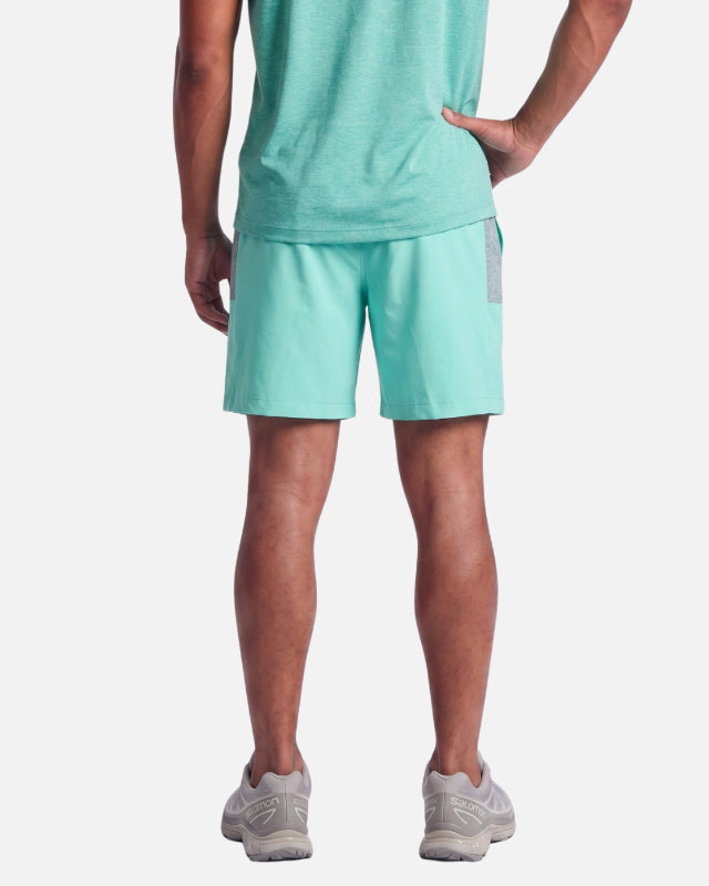 FootkornerShort Helvetica Usain 19 - Grün