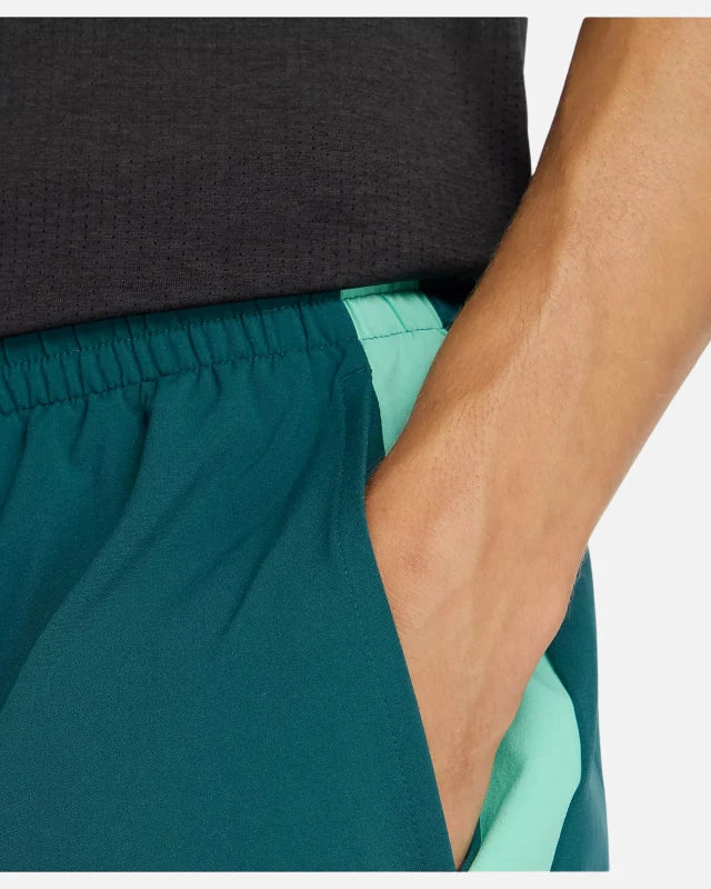 FootkornerShort New Balance Fast Days 7 - Vert
