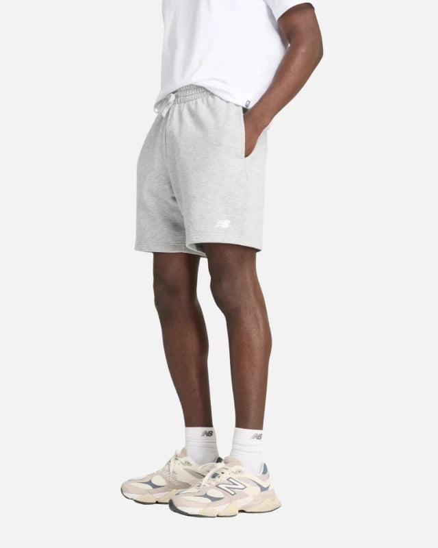 Short New Balance Essentials French Terry - Negro - Footkorner - Footkorner