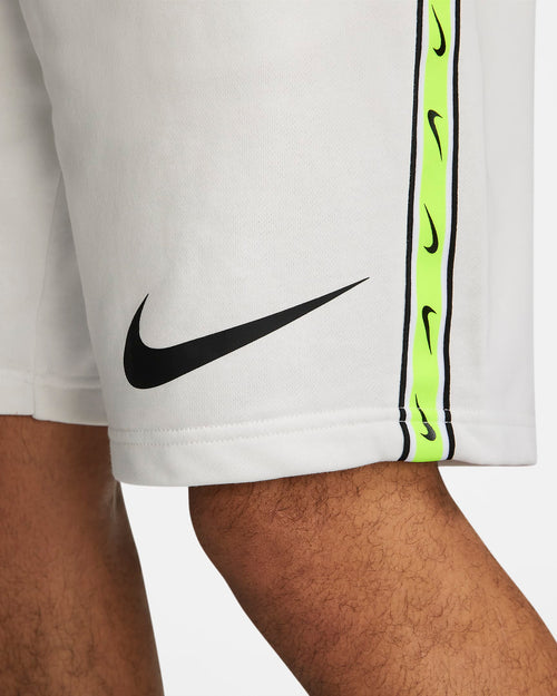 Nike Sportswear Shorts - Beige/Black/Green - Footkorner