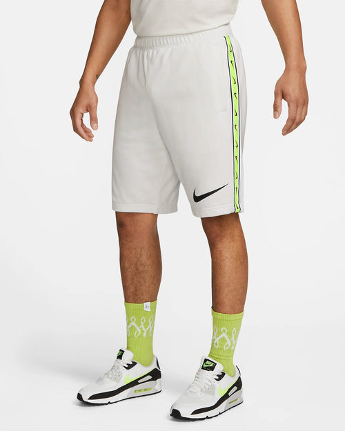 Nike Sportswear Shorts - Beige/Black/Green - Footkorner