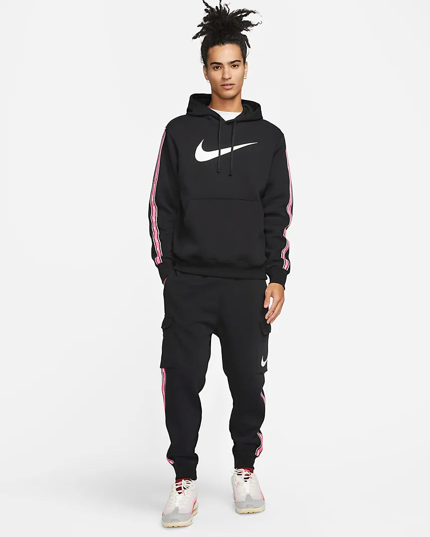 Nike Sportswear Repeat Trainingsanzug – Schwarz/Weiß/Rosa