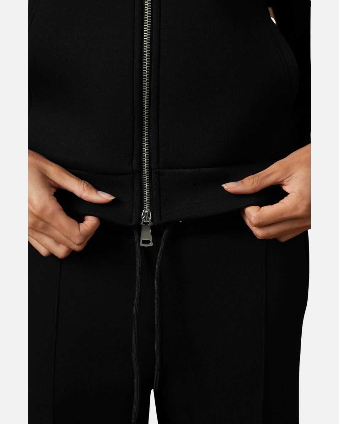FootkornerSurvêtement Basic Femme Noir – Veste à capuche et pantalon jogging