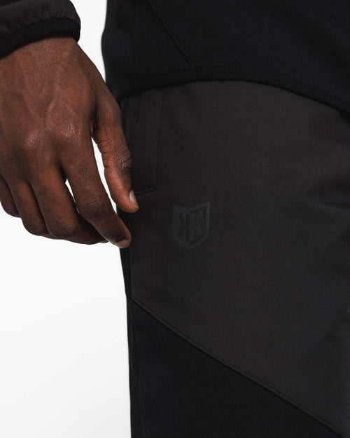 FK Surface Trainingsanzug – Schwarz - Footkorner