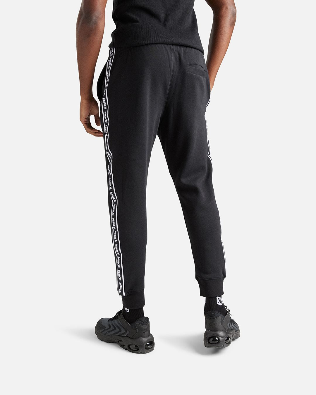FootkornerNike Fleece Tracksuit - Black/White