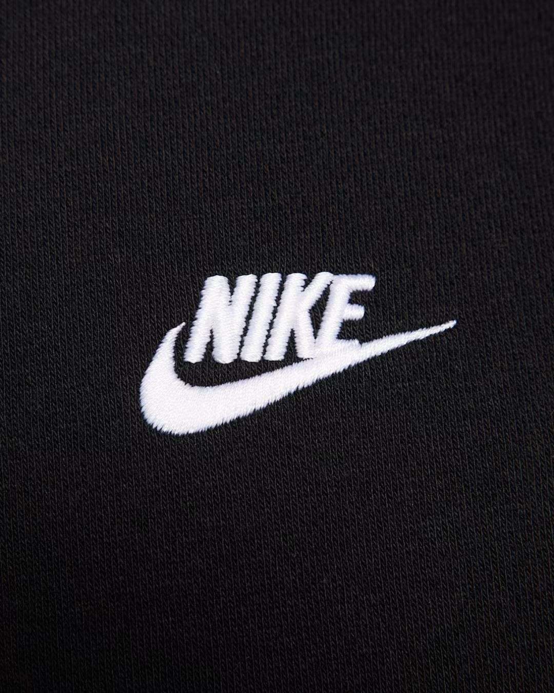 FootkornerSweat Nike Club - Noir