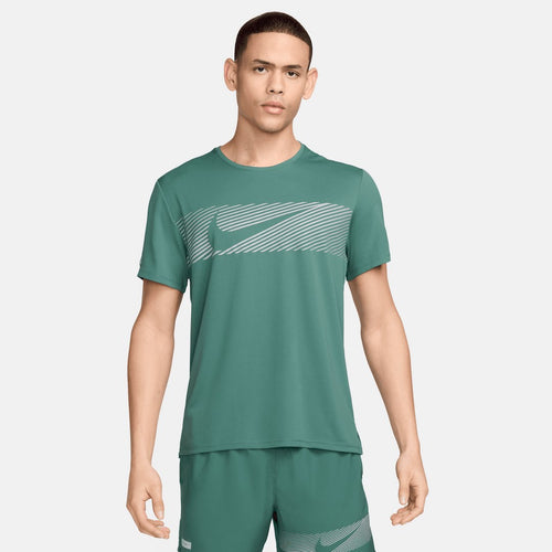 T-shirt Nike Challenger Flash - Vert - Footkorner