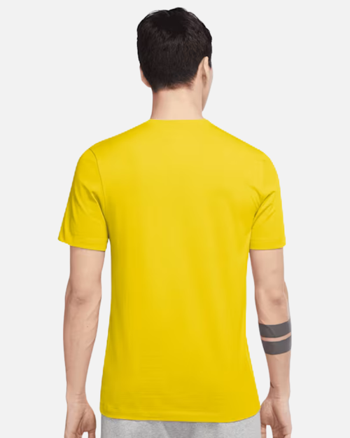 Nike Club T-Shirt - Yellow - Footkorner