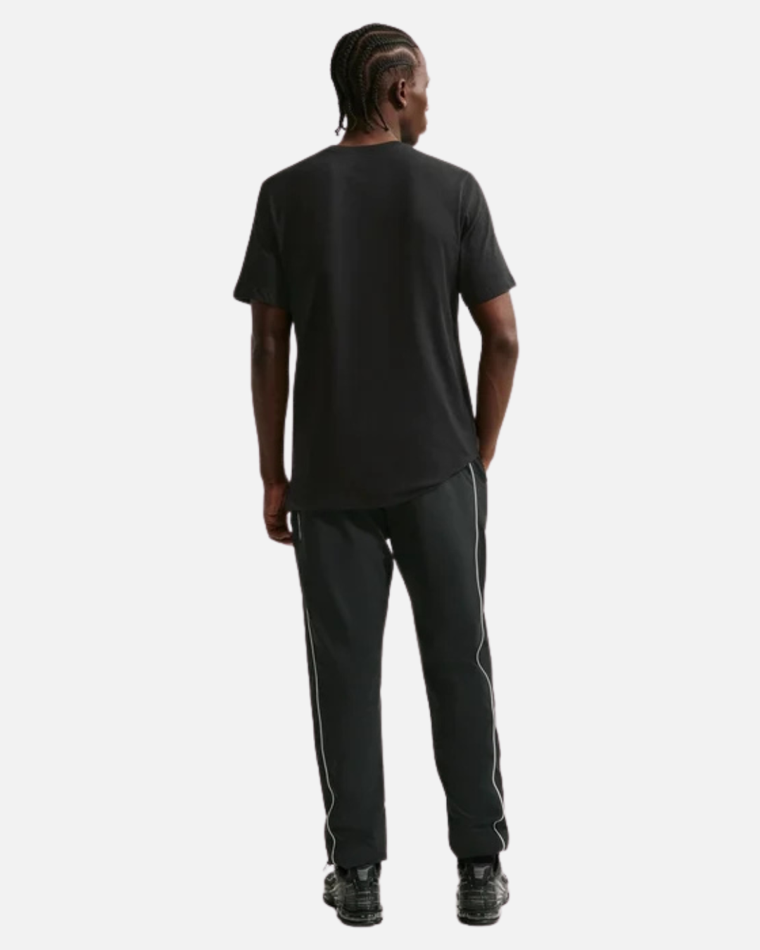 FootkornerNike Club T-Shirt - Black