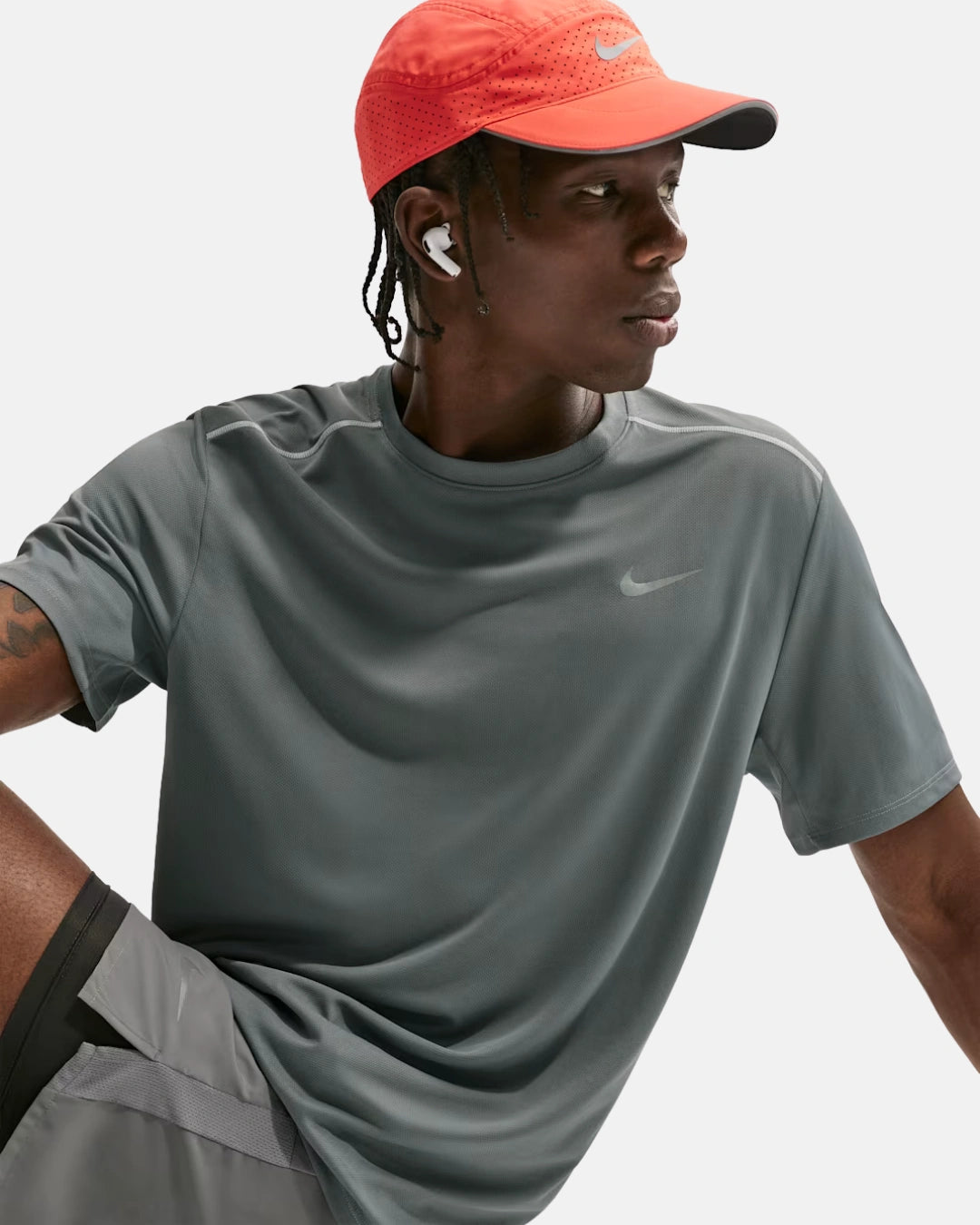 FootkornerT-shirt Nike Miler - Gris