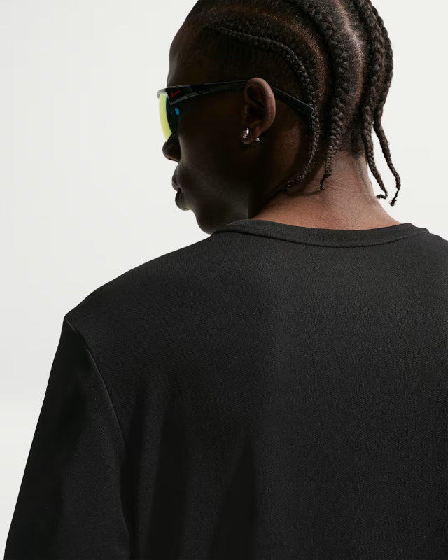 FootkornerNike Miler T-Shirt - Schwarz