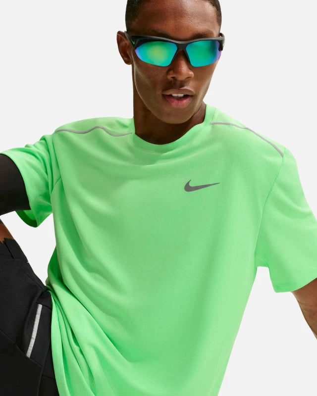 FootkornerT-shirt Nike Miler - Vert
