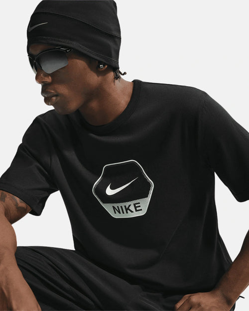 T-Shirt Nike Sportswear - Noir - Footkorner
