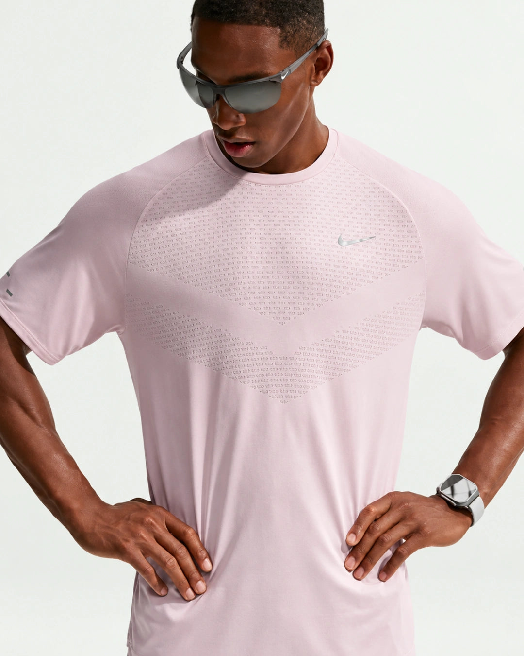 FootkornerNike Stride T-Shirt - Rosa