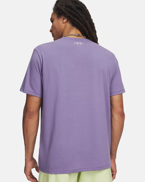 Camiseta Under Armour Logo Collage - Violeta - Footkorner