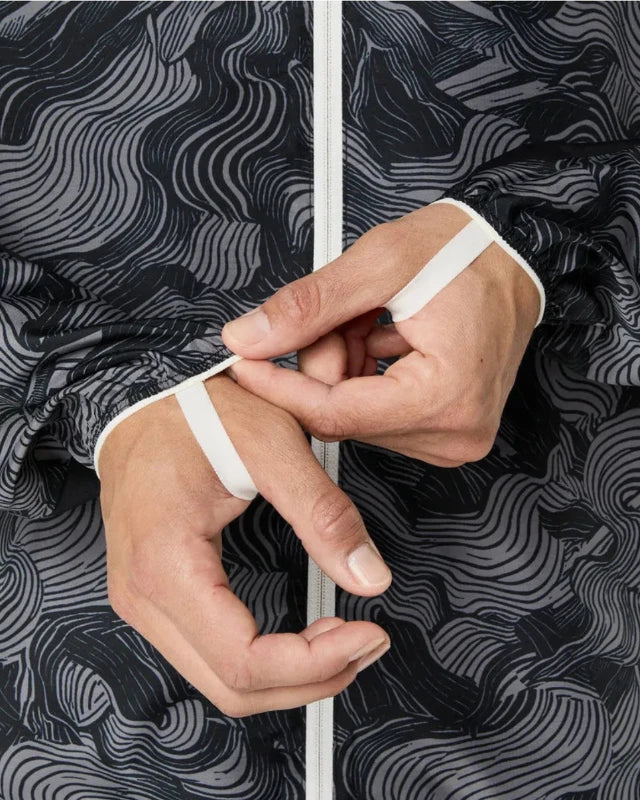 FootkornerAsics Fujitrail packbare Jacke - Grau