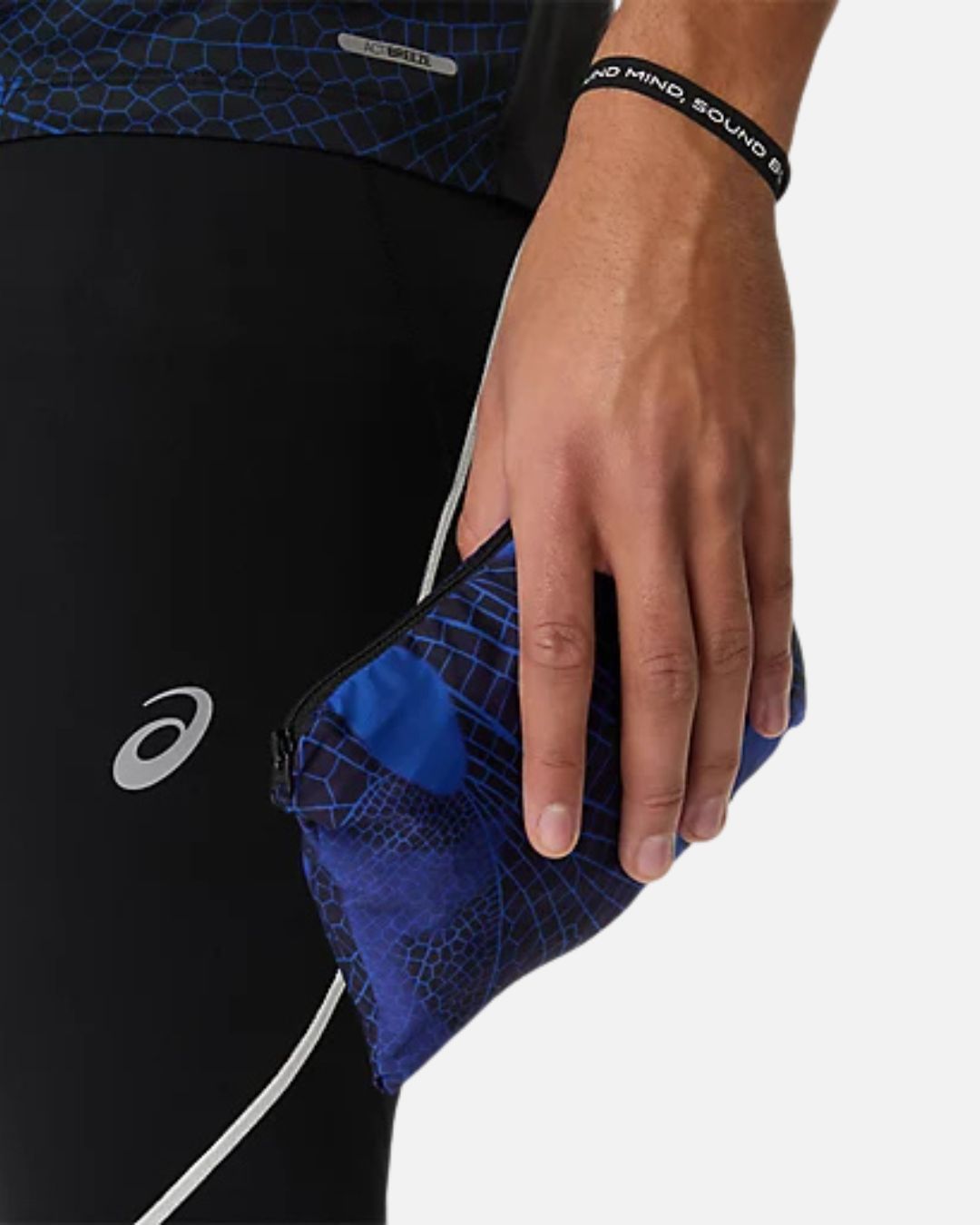 FootkornerVeste Asics Road Lite-Show Packable - Bleu