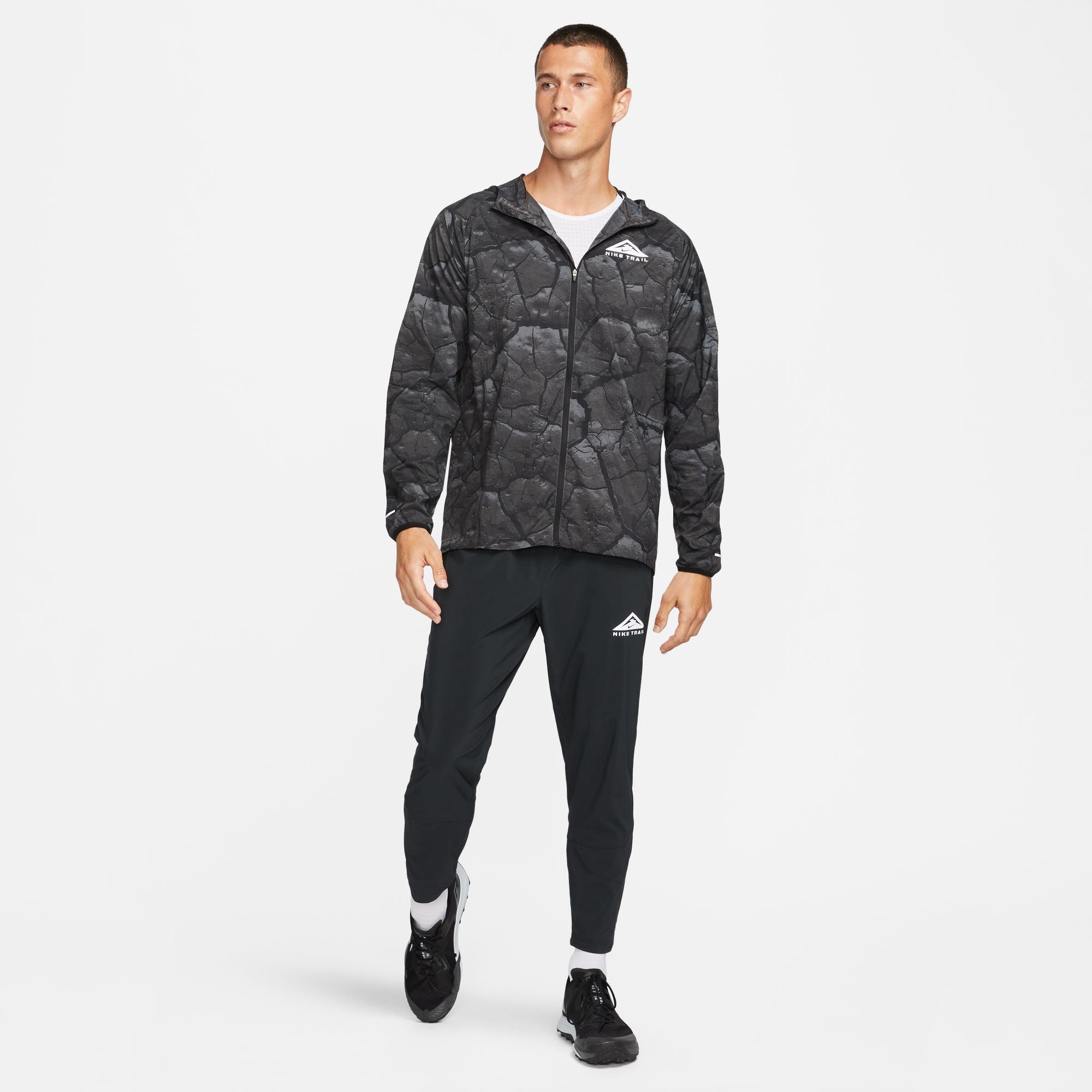FootkornerChaqueta cortavientos Nike Running Aireez - Negro