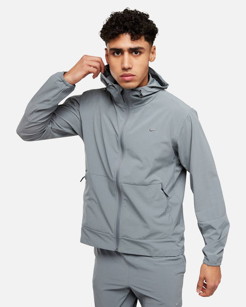 Nike Repel Windjacke – Grau - Footkorner