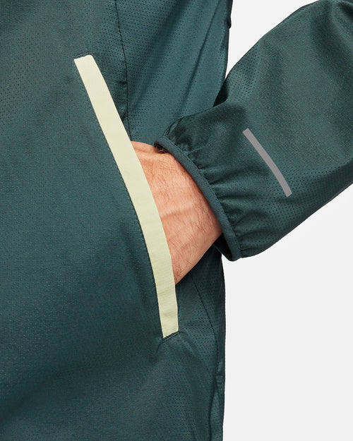 Giacca a vento Nike Running Windrunner - Verde - Footkorner