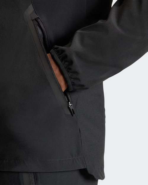 Chaqueta Tiro Travel 2026/2027 - Negro - Footkorner