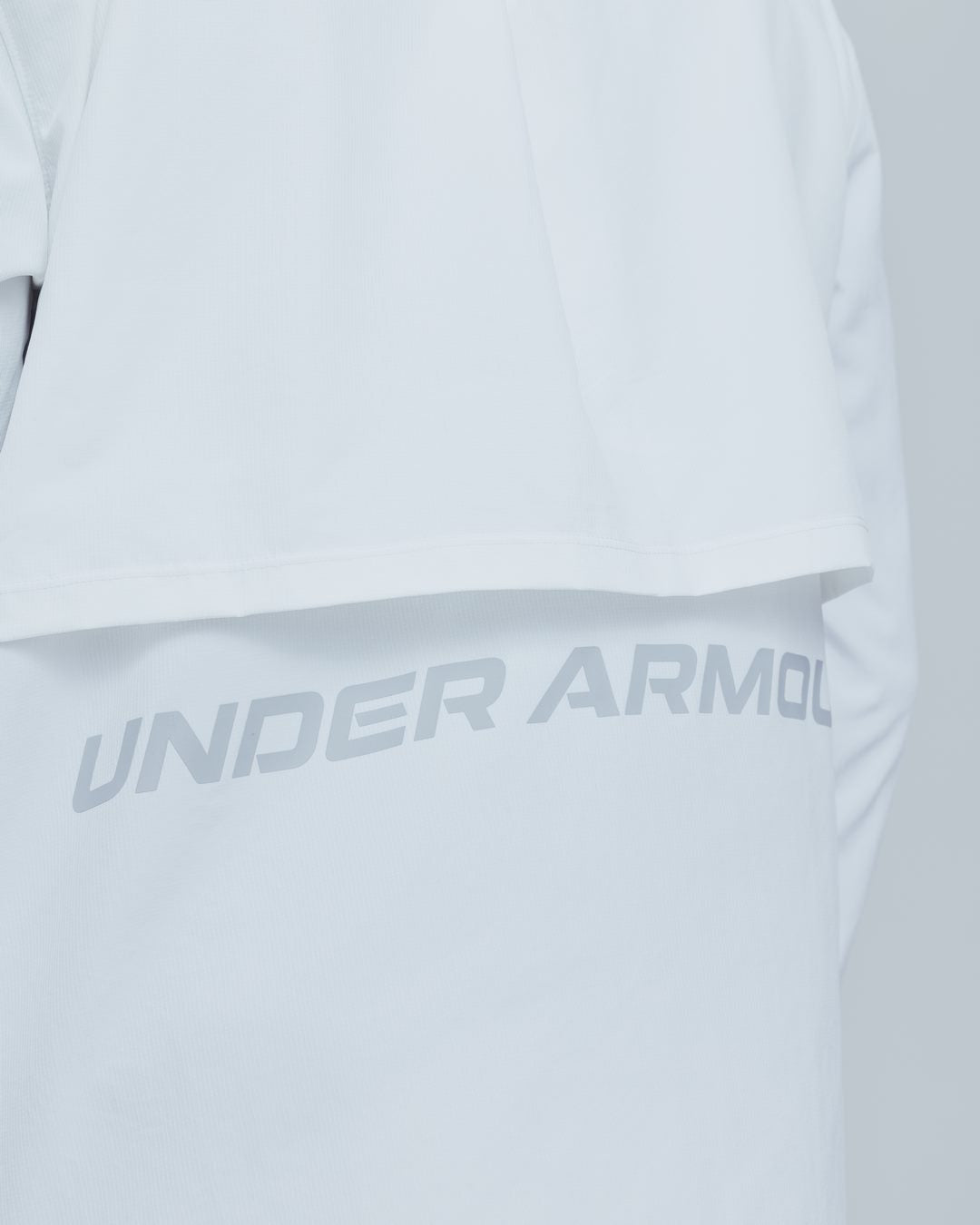 FootkornerChaqueta de chándal Under Armour Running Storm - Blanco
