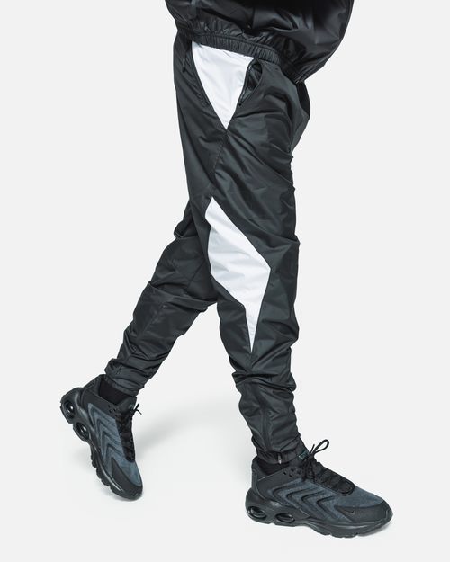 Chaqueta deportiva Nike FC Repel - Negro/Blanco - Footkorner