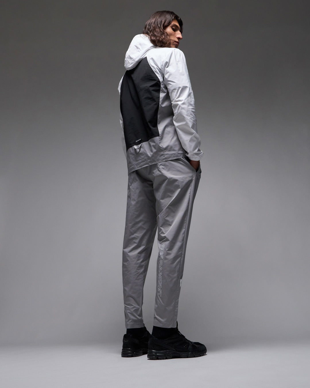 FootkornerVeste de survêtement Running Serramont Thermodrive - Gris/Blanc/Noir