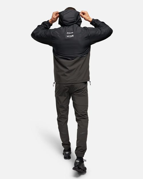 Veste FK x Venum Core Attack - Schwarz - Footkorner