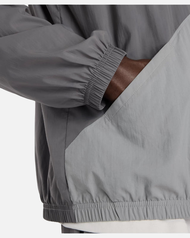 FootkornerVeste New Balance Sport Legacy - Gris