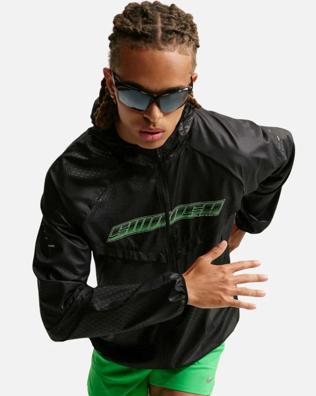 FootkornerVeste Nike Stride - Noir
