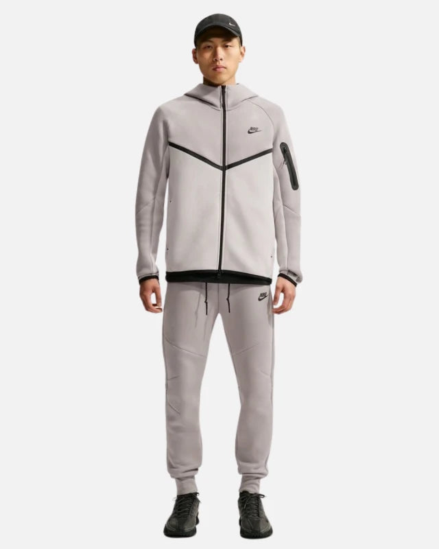 FootkornerChaqueta Nike Tech Fleece FZ - Gris
