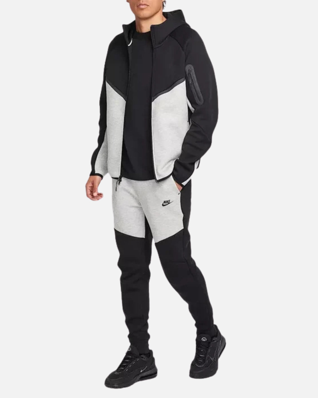 FootkornerGiacca Nike Tech Fleece - Nero/Grigio