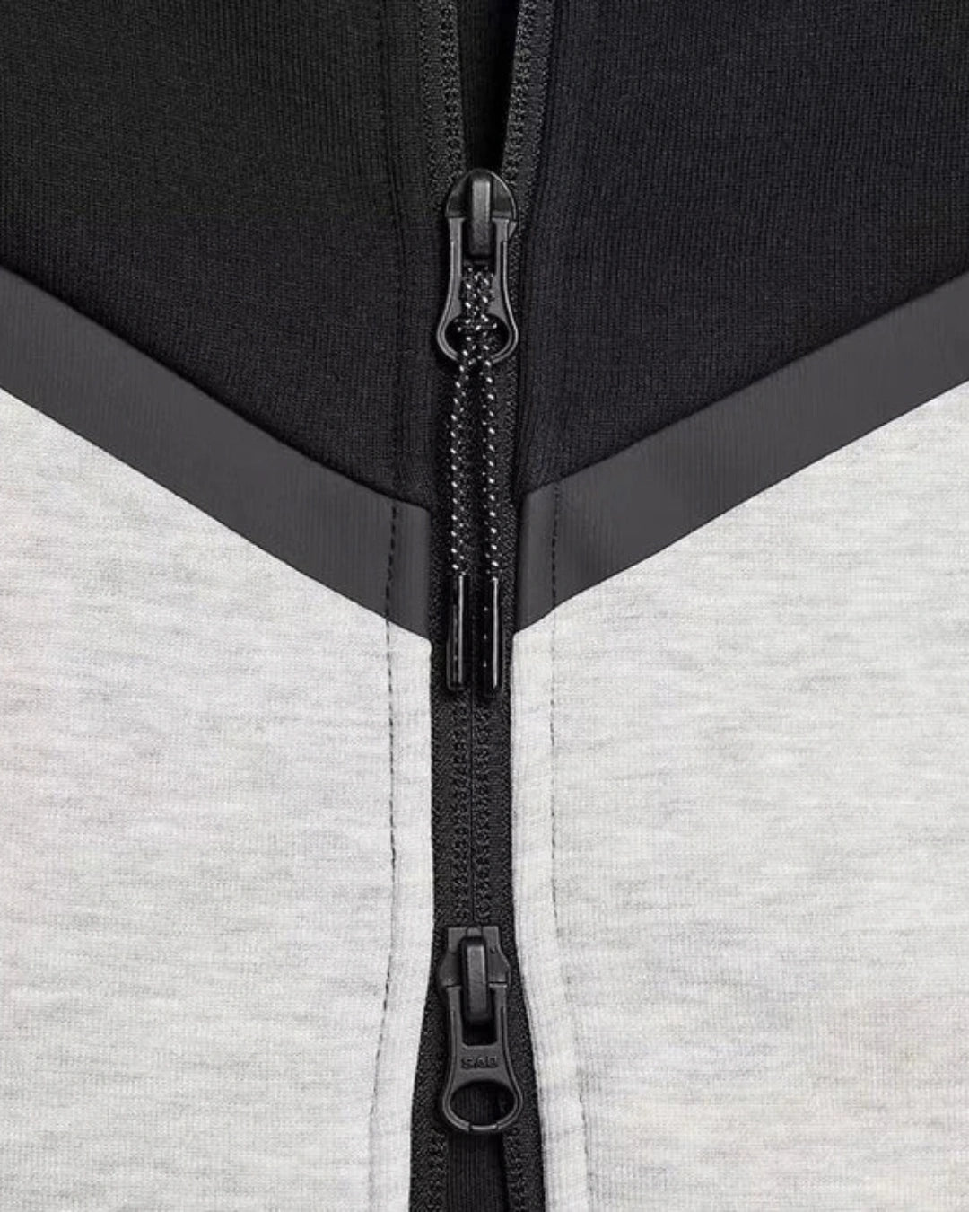 FootkornerGiacca Nike Tech Fleece - Nero/Grigio