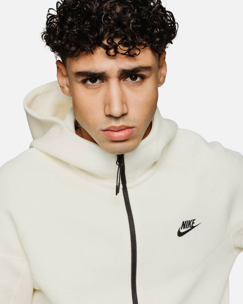 Weste Nike Tech Fleece Windrunner - Beige - Footkorner