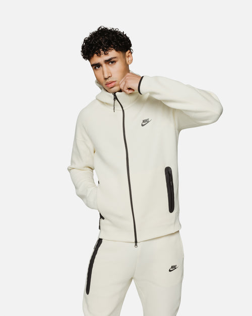 Weste Nike Tech Fleece Windrunner - Beige - Footkorner