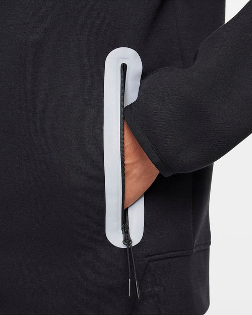Veste Nike Tech Fleece Windrunner - Noir/Argent - Footkorner