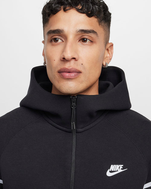 Veste Nike Tech Fleece Windrunner - Noir/Argent - Footkorner