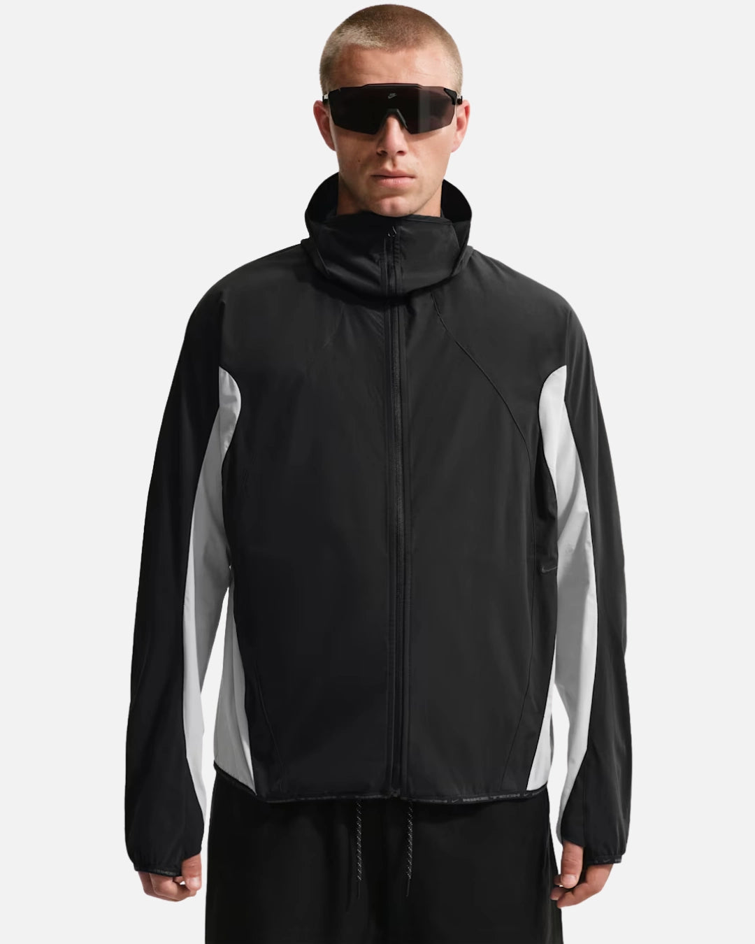 FootkornerVeste Nike Tech Helios - Noir/Blanc