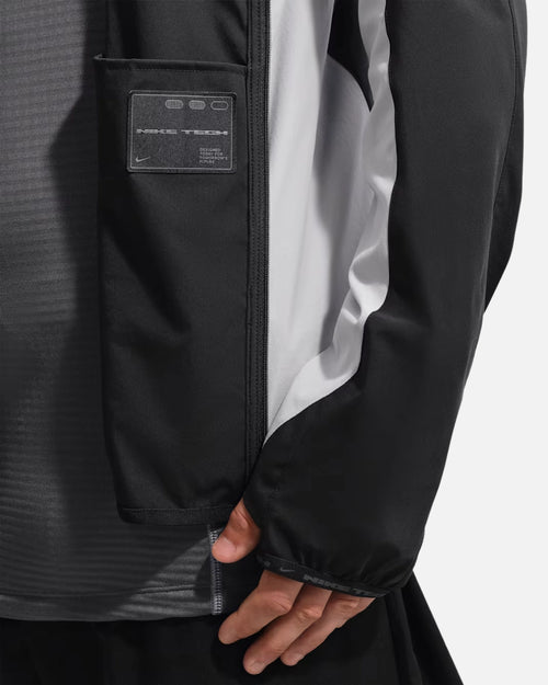 Veste Nike Tech Helios - Noir/Blanc - Footkorner