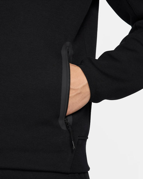 FC Barcelona 2024/2025 Tech Fleece Jacke – Schwarz/Gold - Footkorner