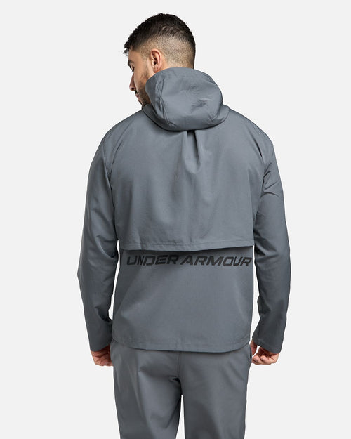Chaqueta Under Armour Launch - Gris - Footkorner