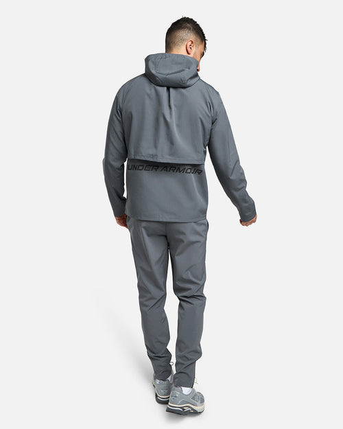 Chaqueta Under Armour Launch - Gris - Footkorner