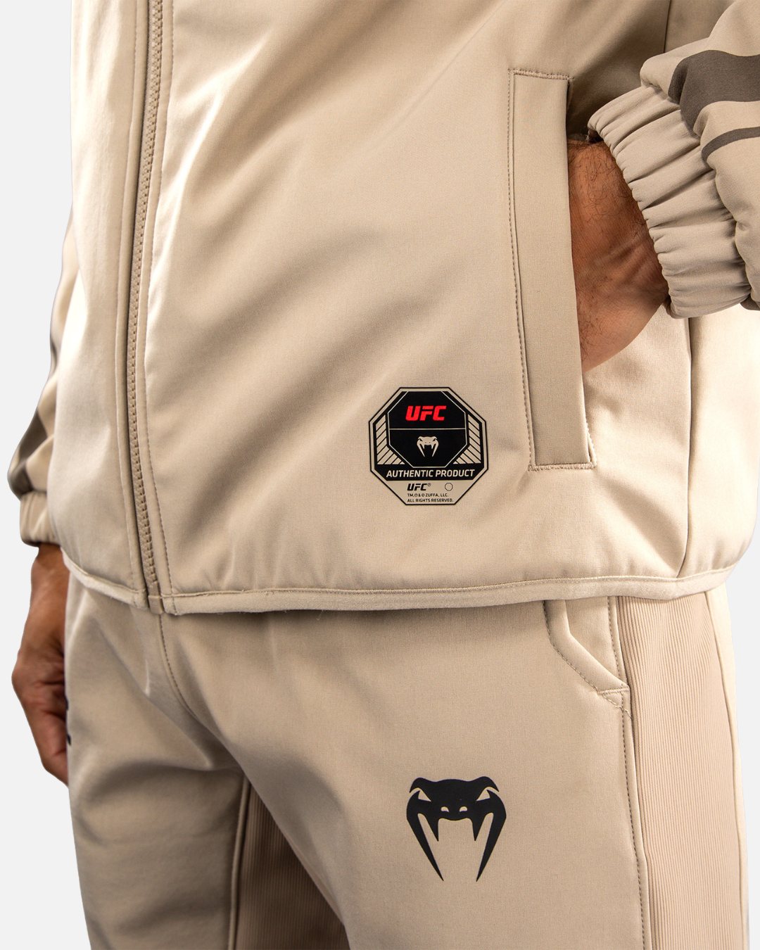 FootkornerVeste Venum Authentic Fight Week - Beige