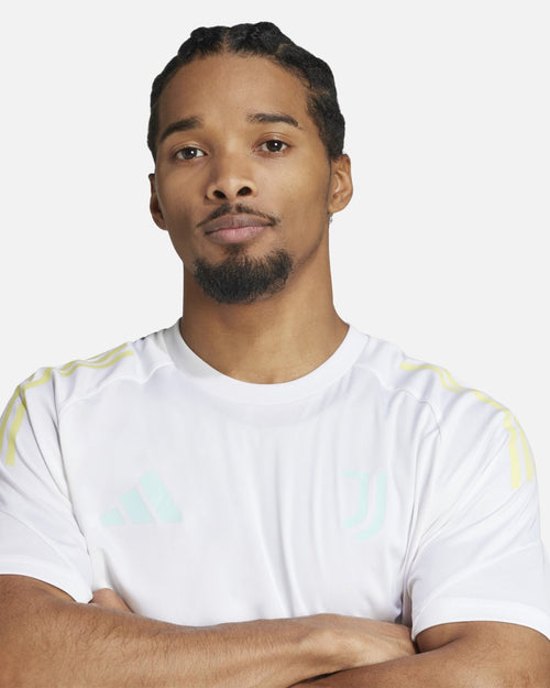 Juventus 2025/2026 Training Shirt - White - Footkorner