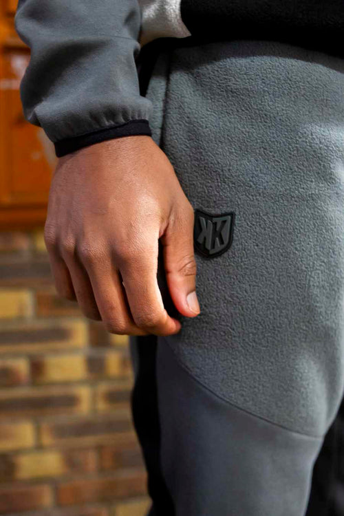 FK Cliff Trainingsanzug – Schwarz/Grau/Weiß - Footkorner